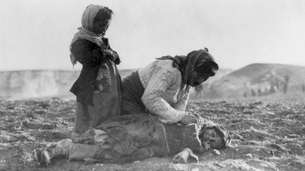 Pictures of Armenian Genocide 1915